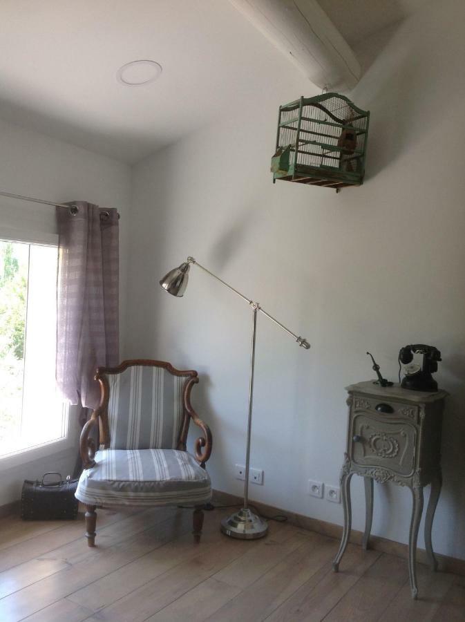 Petite Maison Du Ventoux Mormoiron Exterior foto